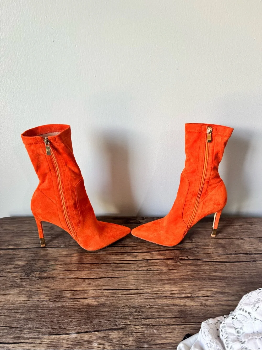 Simmi London Shoes Women's Orange Suede Pointed-Toe Stiletto Ankle Boots Fall